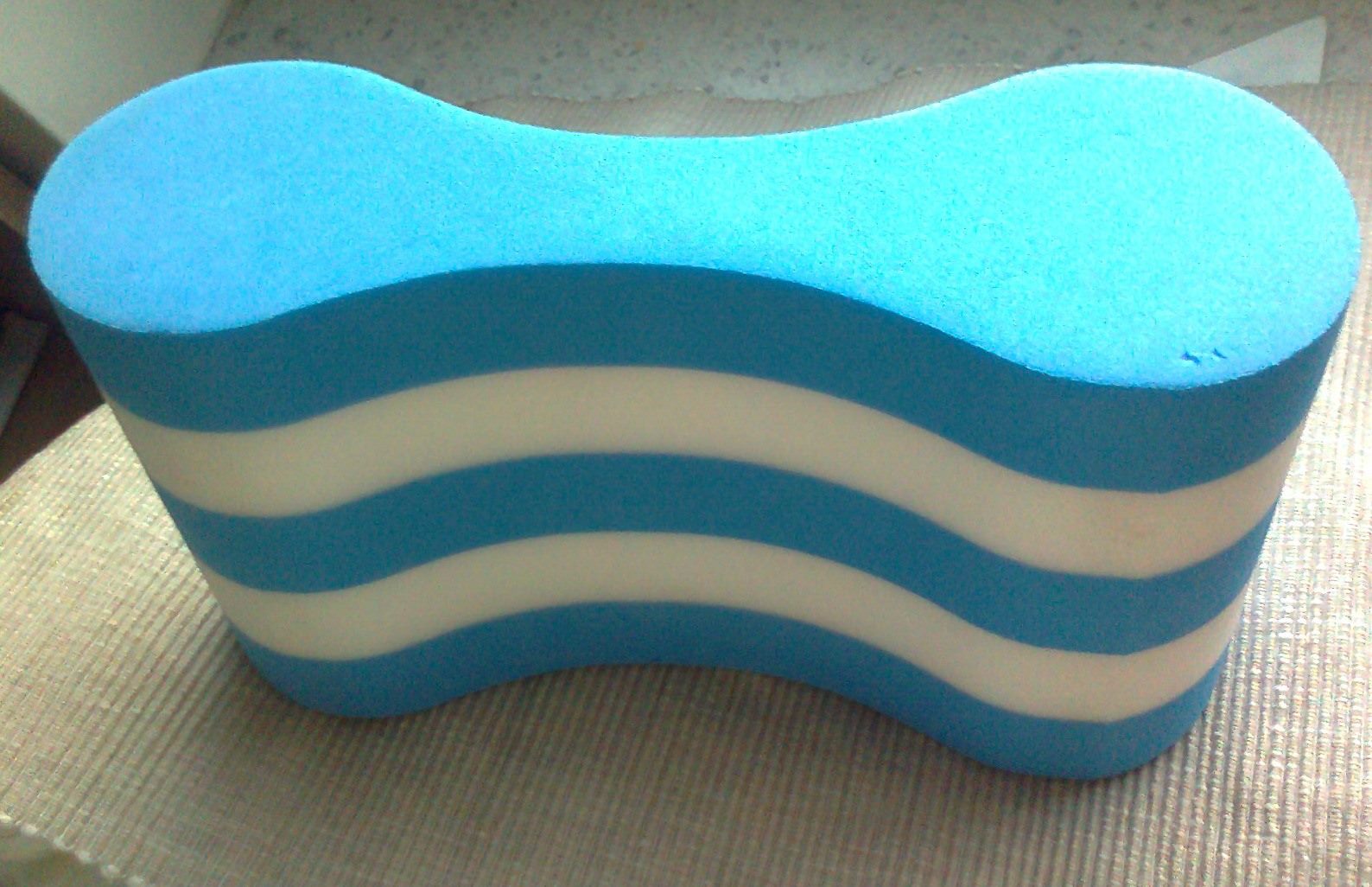 Pull Buoys & Training Aids